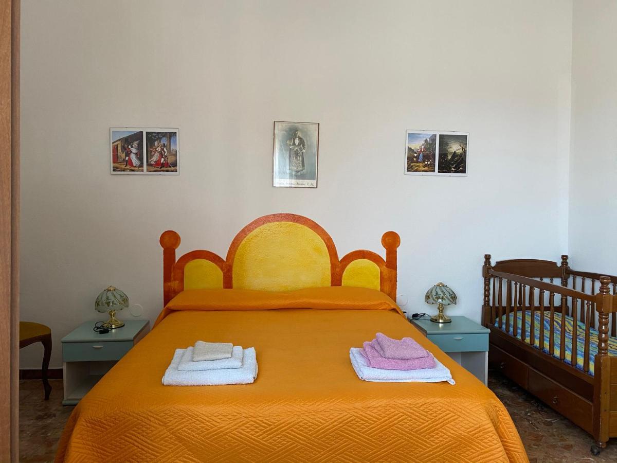 Bed And Breakfast Da Antonio - 오르고솔로 외부 사진